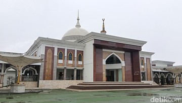 Masjid Islamic Center Indramayu. (Foto: Burhannudin/detikJabar)