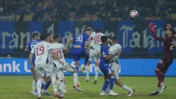 Laga Persib Bandung Vs Persita Tangerang di Stadion GBLA, Minggu (23/2/2026). (Foto: Dokumen Persib.co.id)
