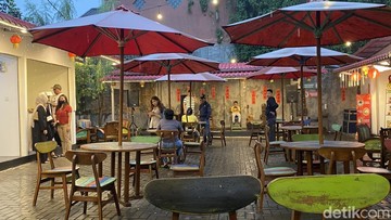 Eksotisme Ngabuburit di Pecinan Sukabumi: Takjil Halal dalam Bingkai Toleransi