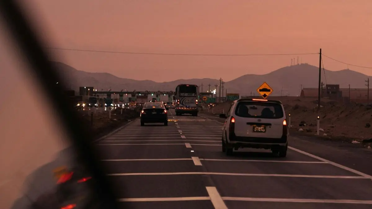 ilustrasi mudik(axel sandoval/FREEPIK)