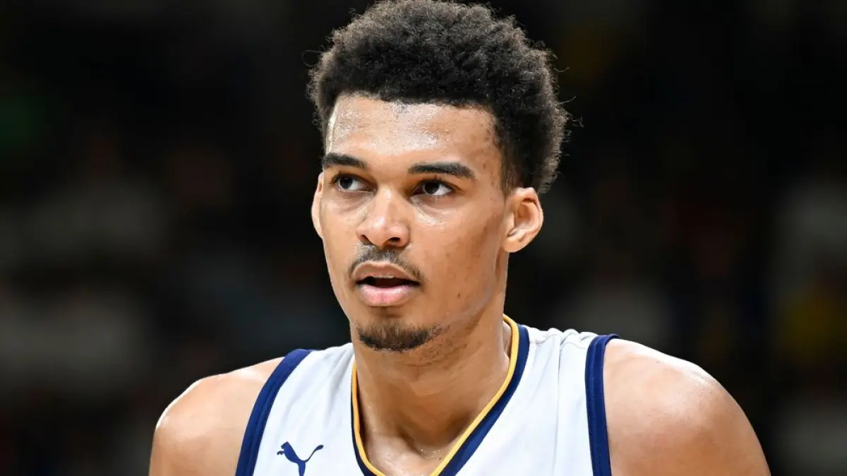 Duel Sengit Wilayah Barat: Spurs dan Wembanyama Hadapi Tantangan Serangan Balik Houston Rockets