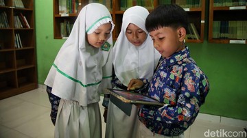 Siswa madrasah. Foto: Pradita Utama