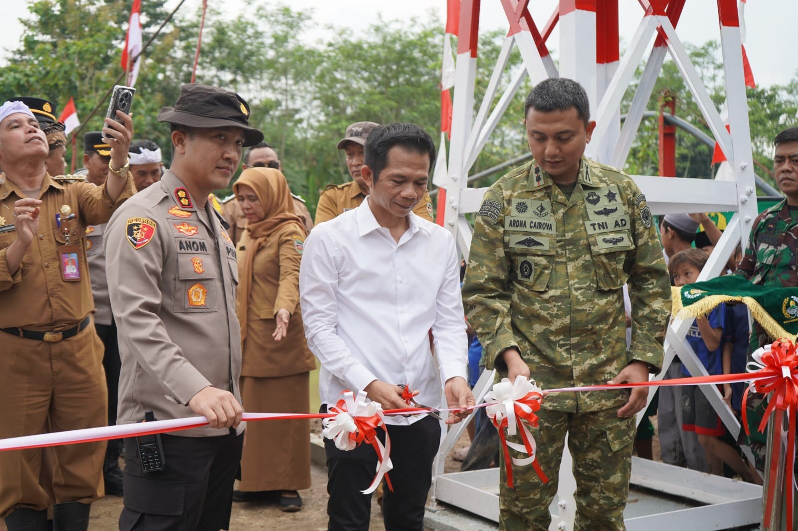Akselerasi Mobilitas Warga Purwakarta: Jembatan Garuda Cikao Resmi Dibuka, Bukti Sinergi Sipil dan TNI AD