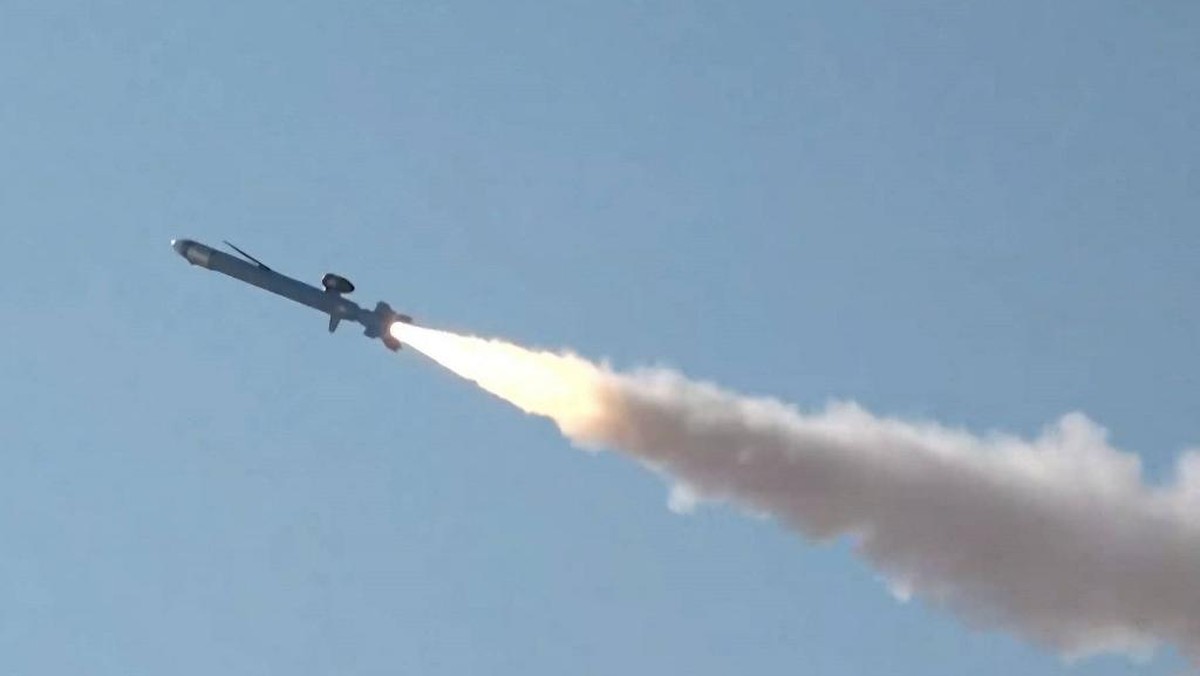 Sistem Pertahanan Arab Saudi Sukses Netralisir Serangan Rudal Balistik Terkoordinasi di Tengah Eskalasi Timur Tengah