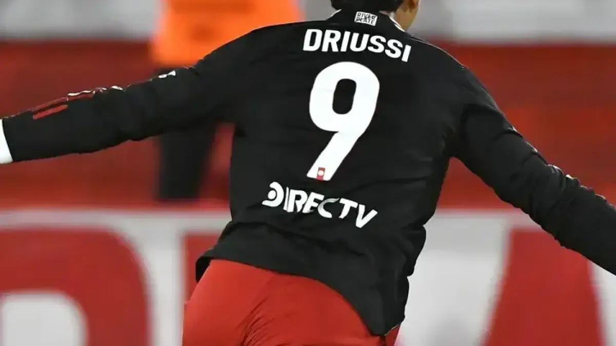 Kemenangan Tandang Bawa River Plate Merangkak ke Papan Atas Grup B Apertura 2026