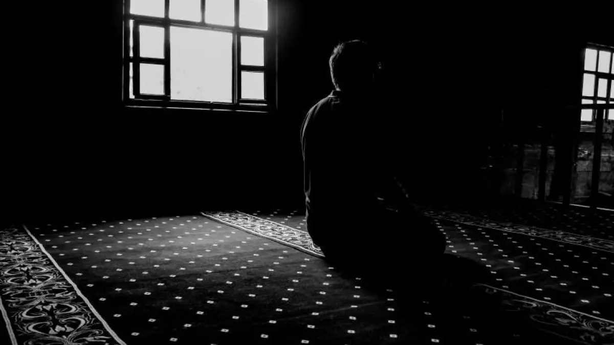 Waktu Magrib Bandung Hari Ini Jam Berapa? - Untuk wilayah Kota Bandung, waktu azan Magrib sekaligus penanda berbuka puasa pada Kamis, 13 Maret 2026, jatuh pada pukul 18.11 WIB.