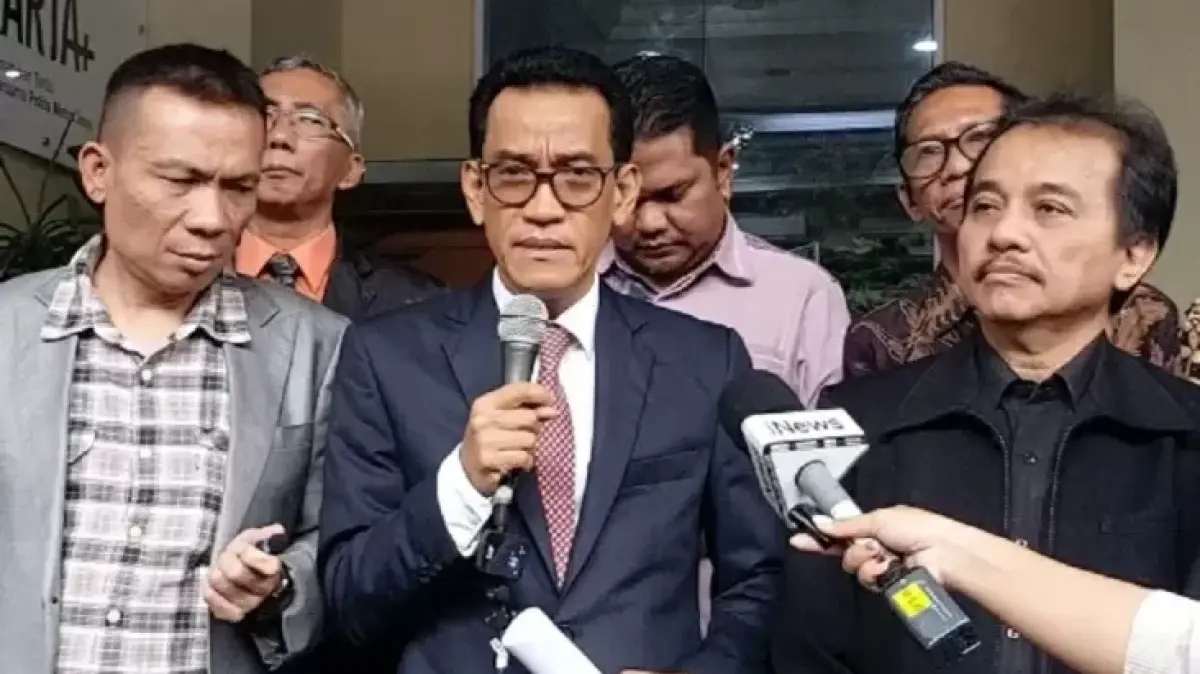 Refly Harun Ungkap Dugaan Tekanan Relawan Jokowi Jadi Pemicu Rismon Sianipar Pilih Damai