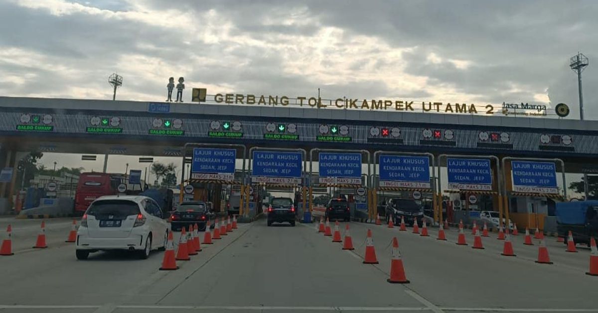 Gerbang Tol Cikampek Utama. Foto : Instagram Nanik