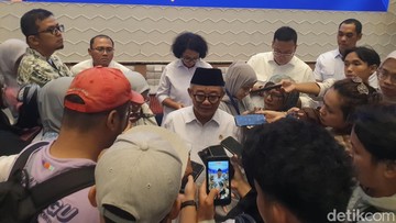 Prabowo Dukung Langkah Kemendikdasmen: Siswa Didorong Kembali ke Sepeda dan Jalan Kaki Demi Efisiensi Energi