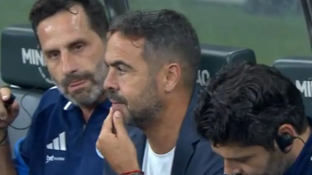 Debut Artur Jorge Dibayangi Peluncuran Jersey Kiper Hijau Baru Cruzeiro