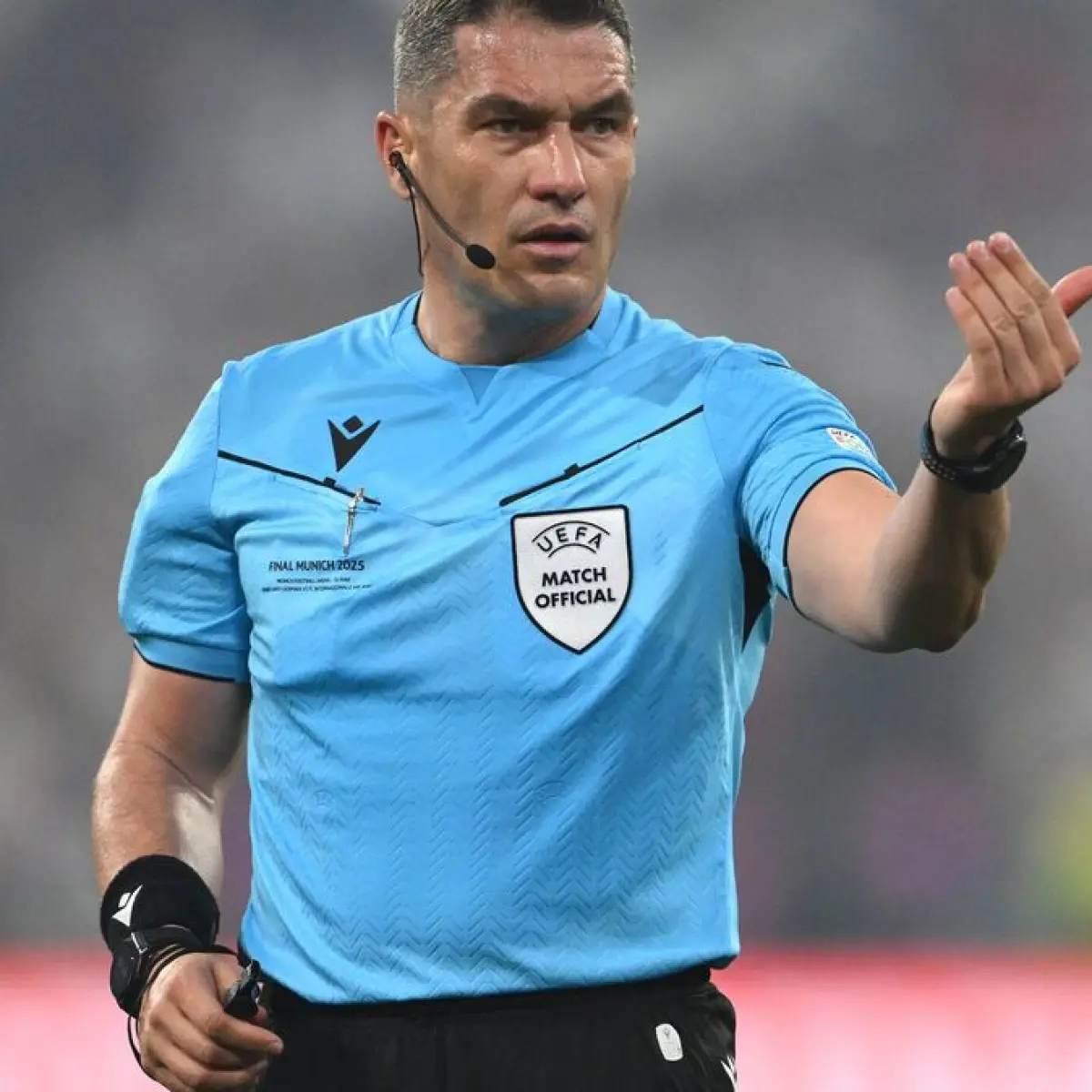 Sorotan Tajam Terhadap Kepemimpinan Wasit Istvan Kovacs dalam Duel Panas Barcelona Kontra Atletico Madrid