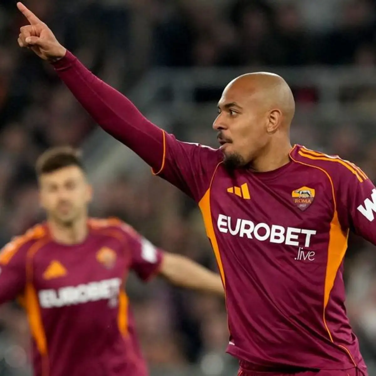 Donyell Malen Menggila: Hattrick Sempurna Bawa AS Roma Hempaskan Pisa di Serie A