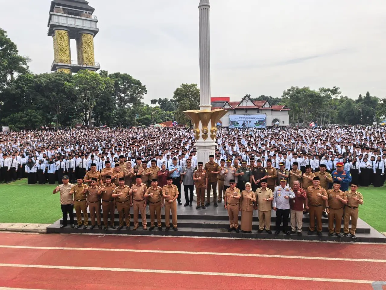 Bupati Bandung Lantik 7550  PPPK Paruh Waktu 