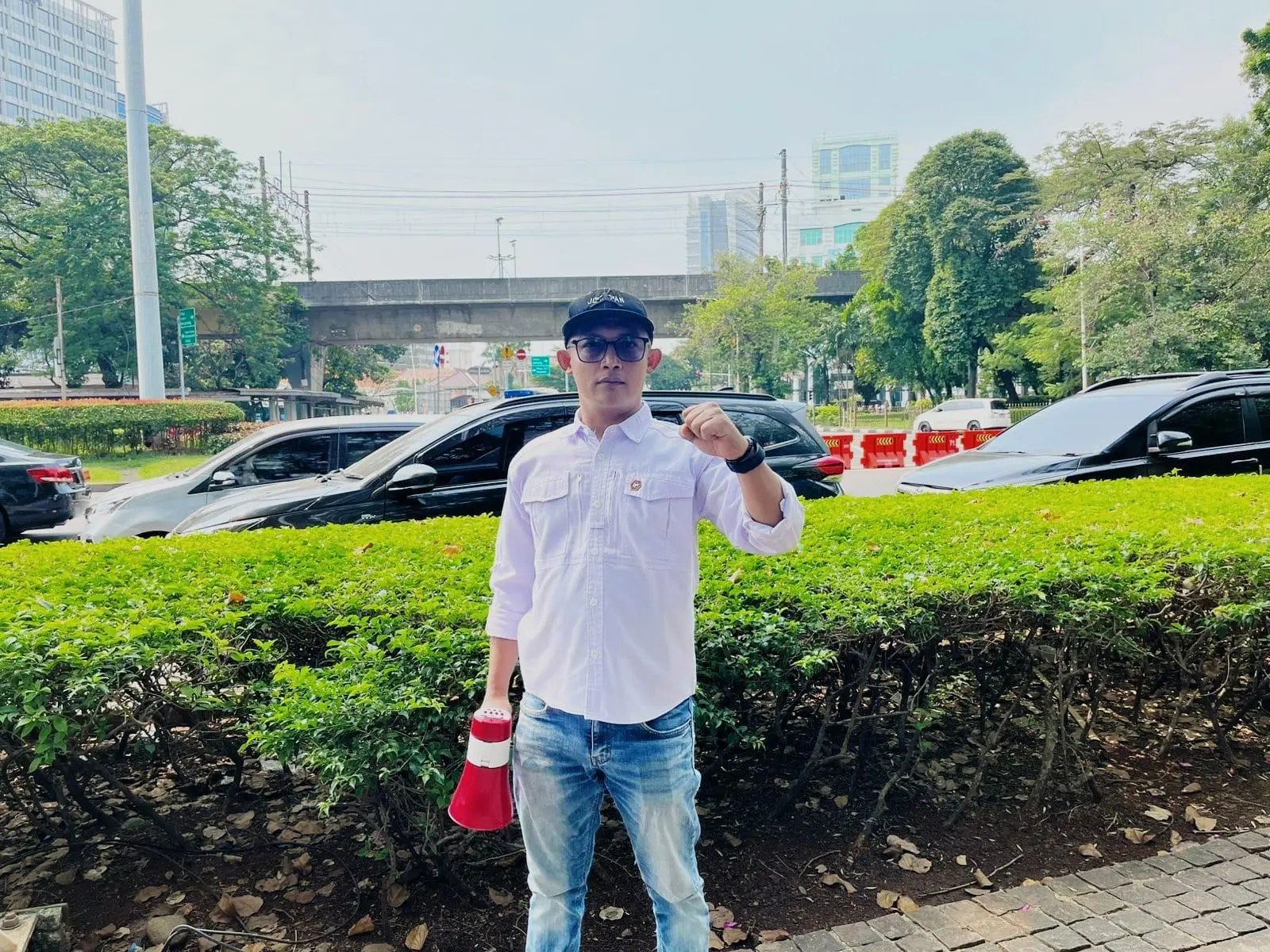 Dikonfirmasi Soal Proyek, Oknum Pejabat di DPUPR Indramayu Memilih Cuek, PPPI : Harus Didemo