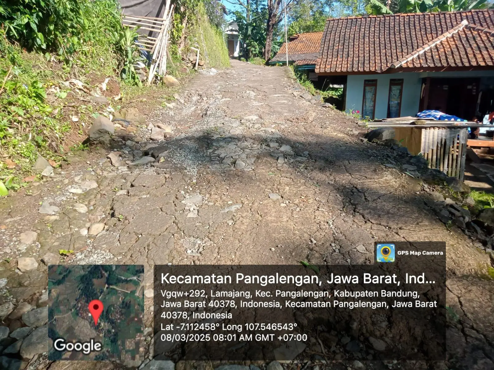 Kang DS Dapat Apresiasi dari Kades Lamajang, BKK Panas Bumi Dongkrak Pembangunan Jalan dan Gang Desa