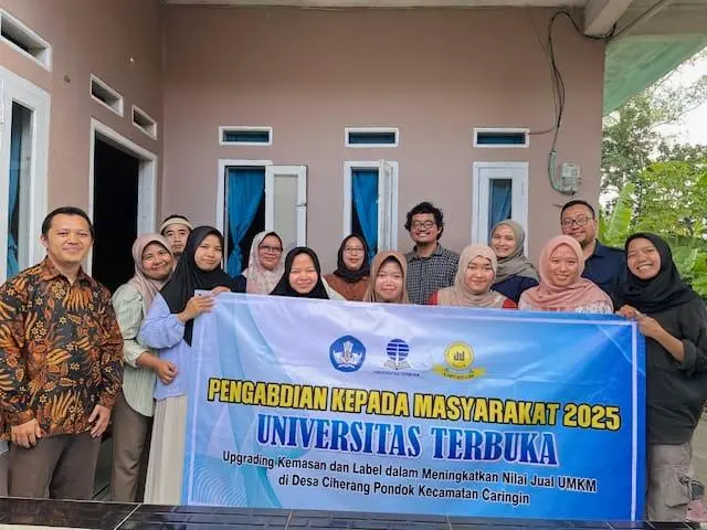 Program Pengabdian UT Bogor Dorong Peningkatan Kualitas Kemasan dan Label Produk UMKM Ciherang Pondok