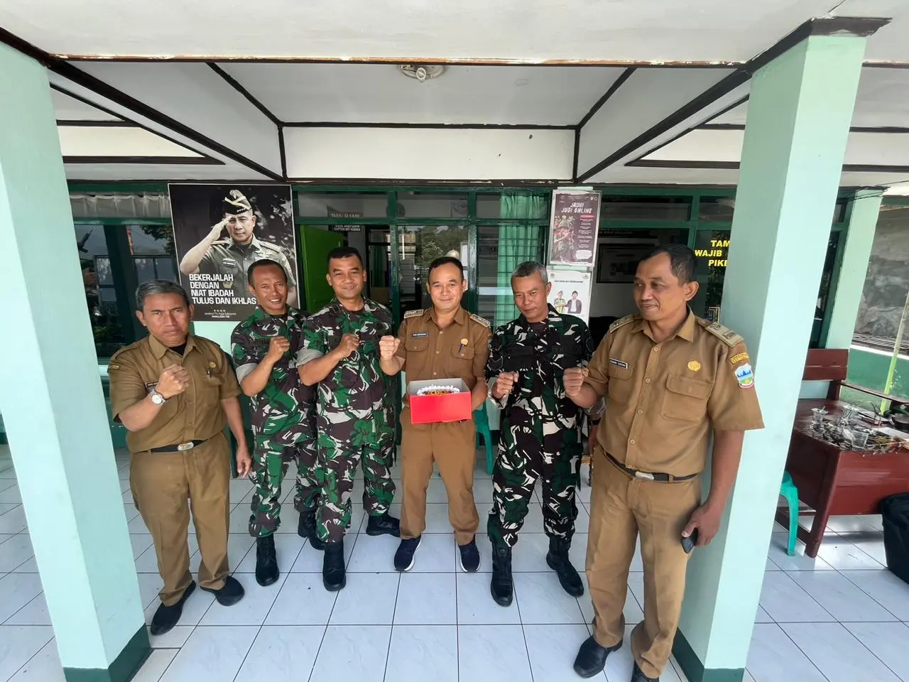 Peringati HUT TNI KE 80 Koramil 1105/Cibatu Menggelar Tasyakuran