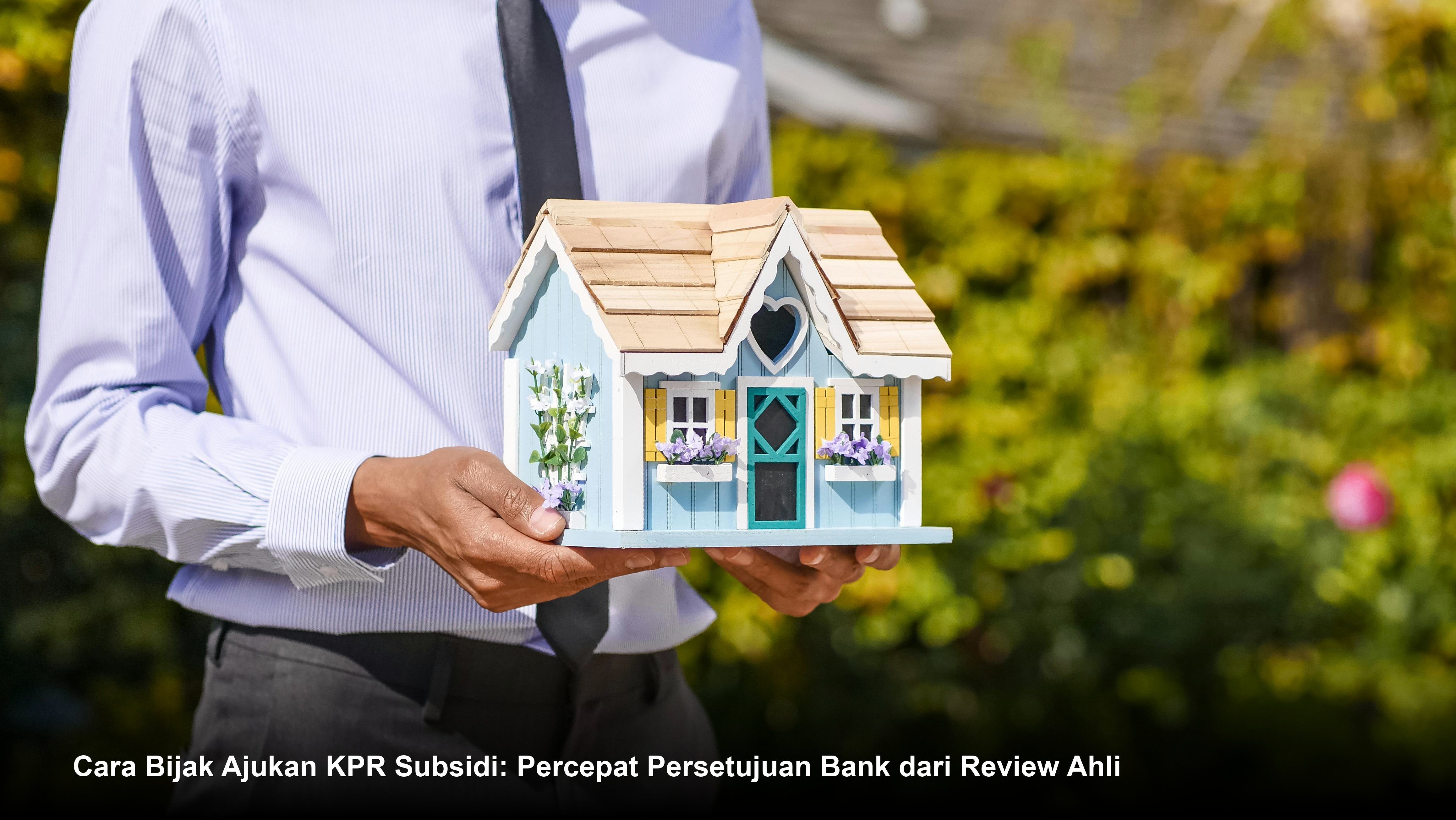 Seorang pasangan muda tersenyum bahagia saat menandatangani dokumen akad kredit KPR Subsidi di depan meja bankir yang profesional.