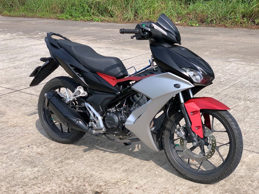 Digitalisasi Otomotif: Jalan Pintar Menuju Efisiensi dan Keamanan Berkendara